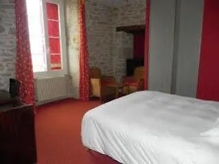 Hotel Claux De Serignac 3*